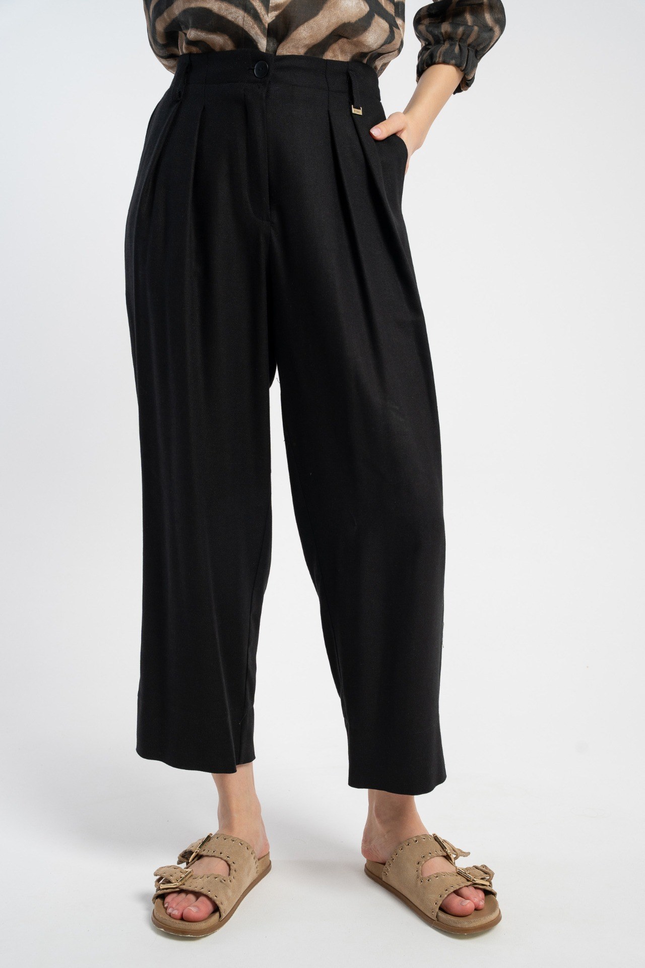 Spodnie Maryna Black SS25