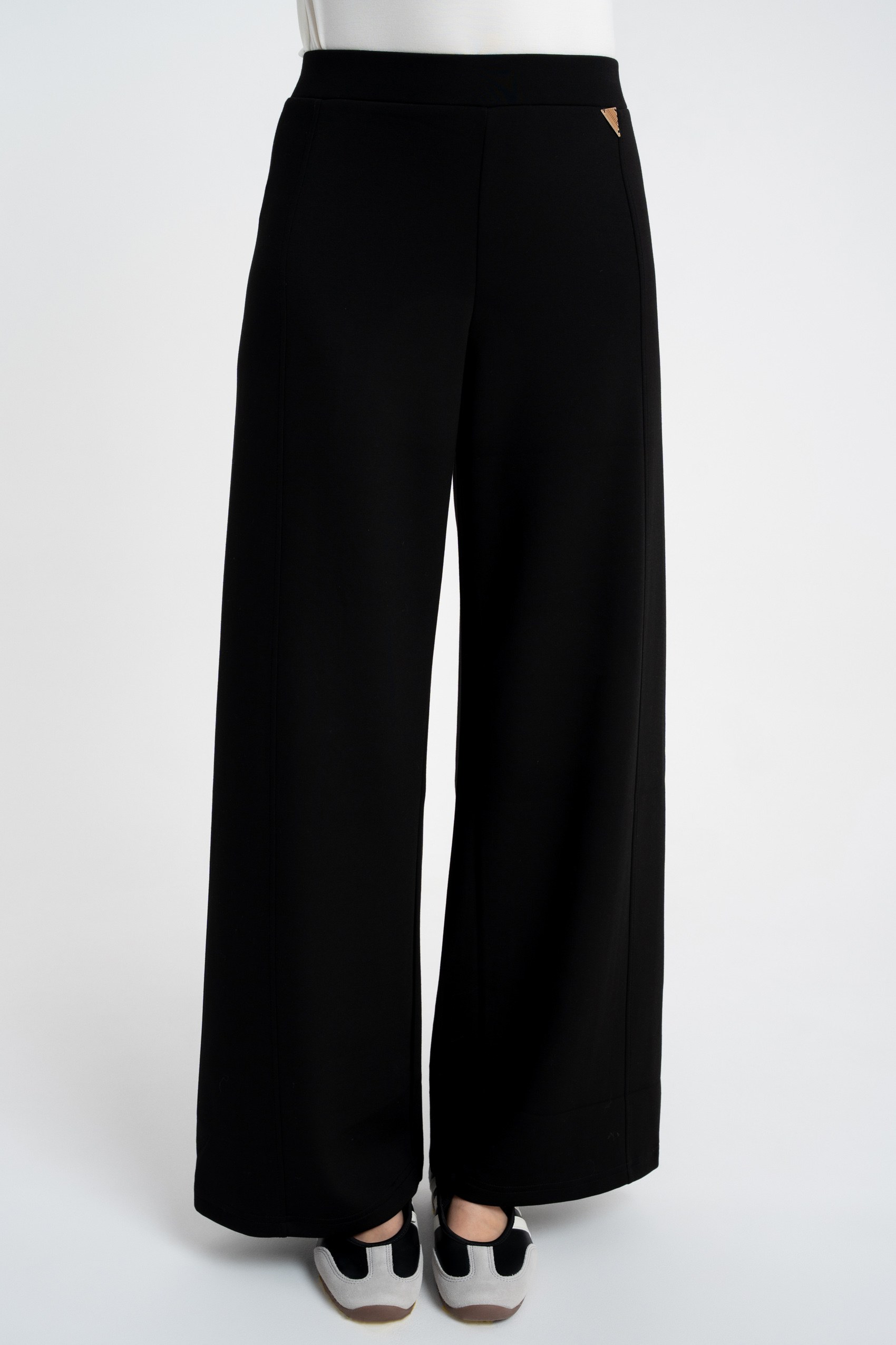 Spodnie Meira Just Black SS26