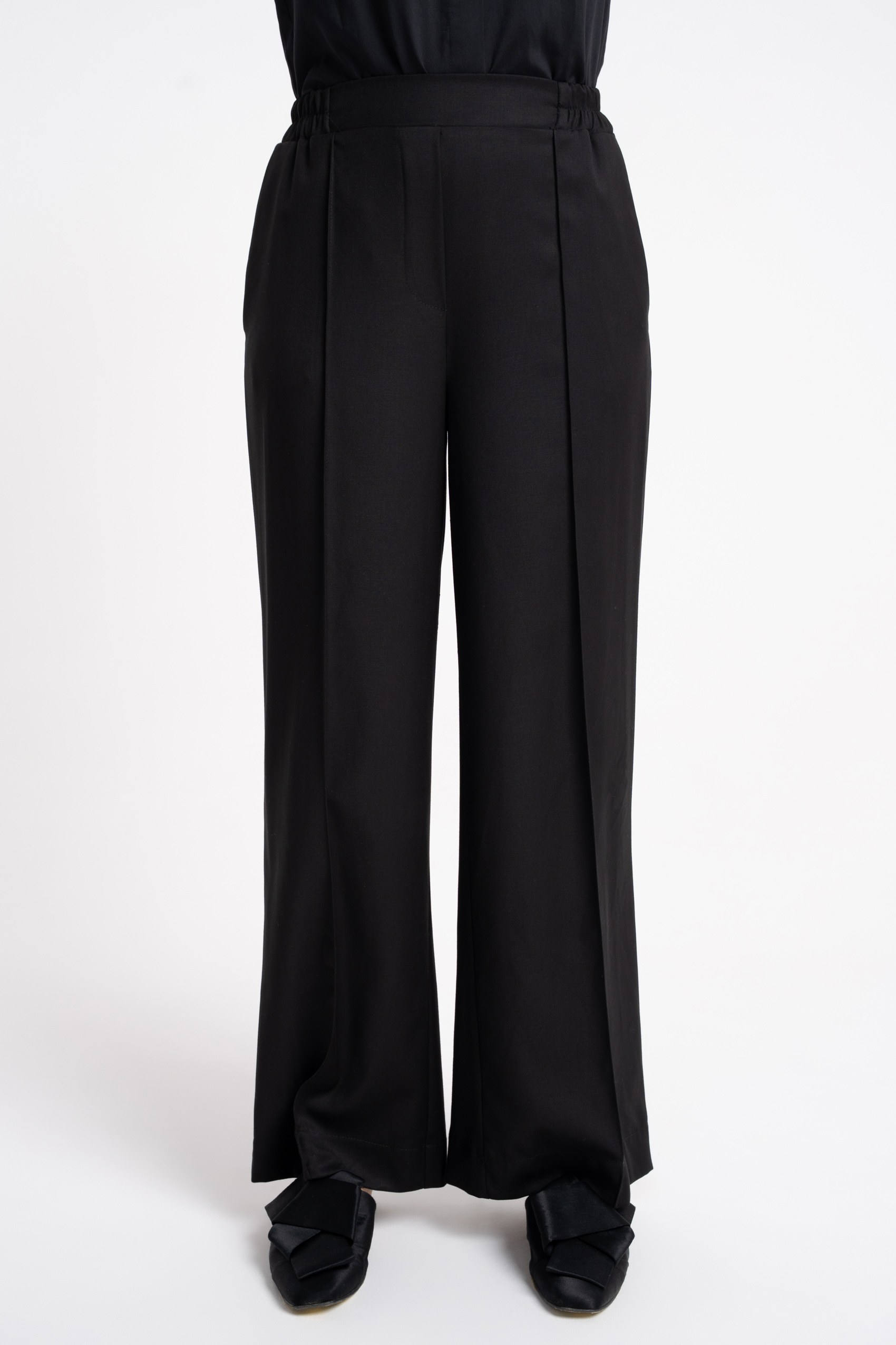 Spodnie Iris New Black AW26
